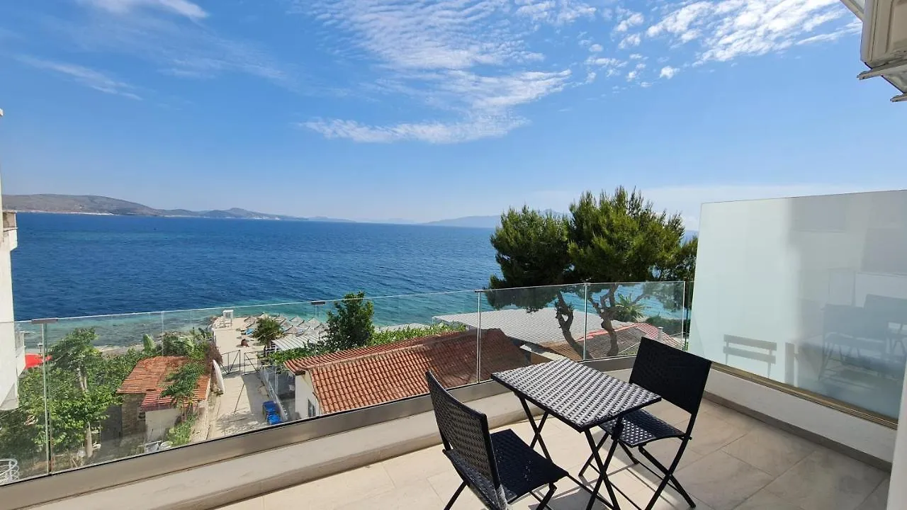 The Hill Sea View Apartment Sarandë